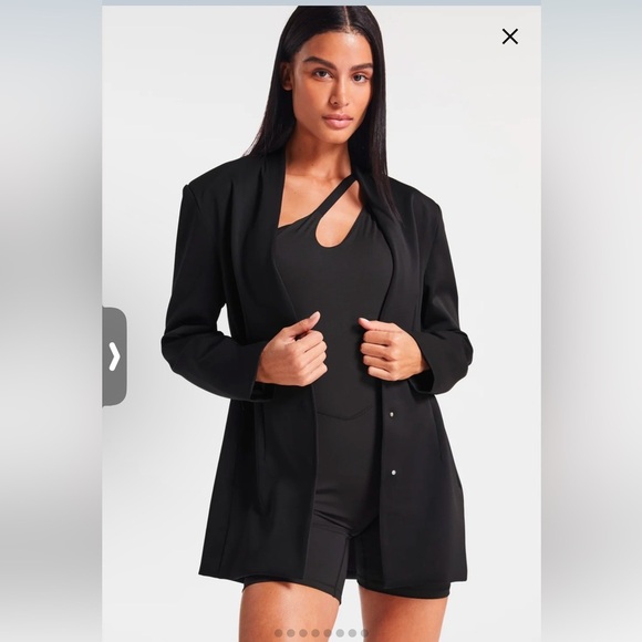 BANDIER SPORTS LOGO BLAZER, size Medium, fully lined, luxurious NWT - Picture 3 of 14